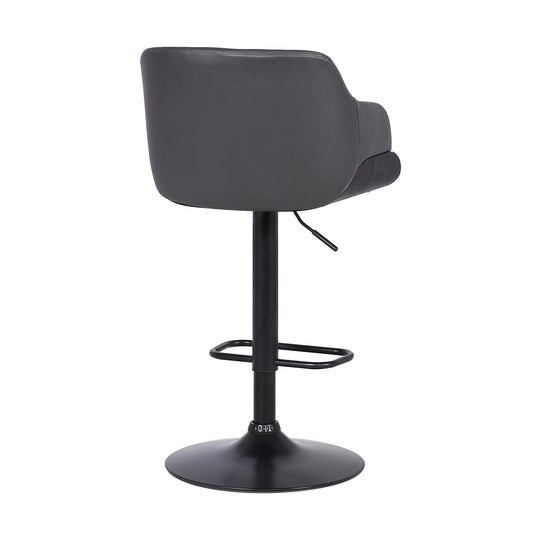 Toby Barstool