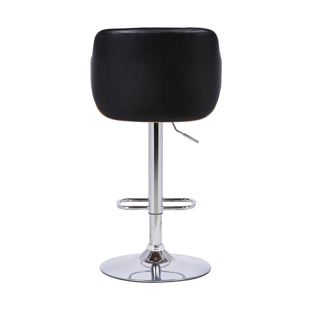 Toby Barstool