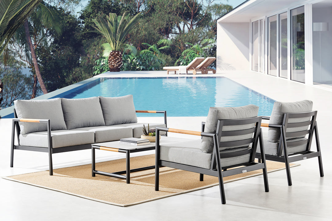 Crown Outdoor 4PC Conversation Set
