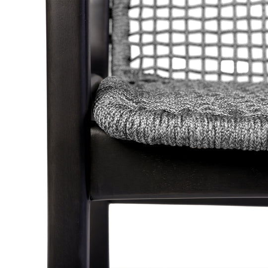 Oasis & Beckham Outdoor Dining Set