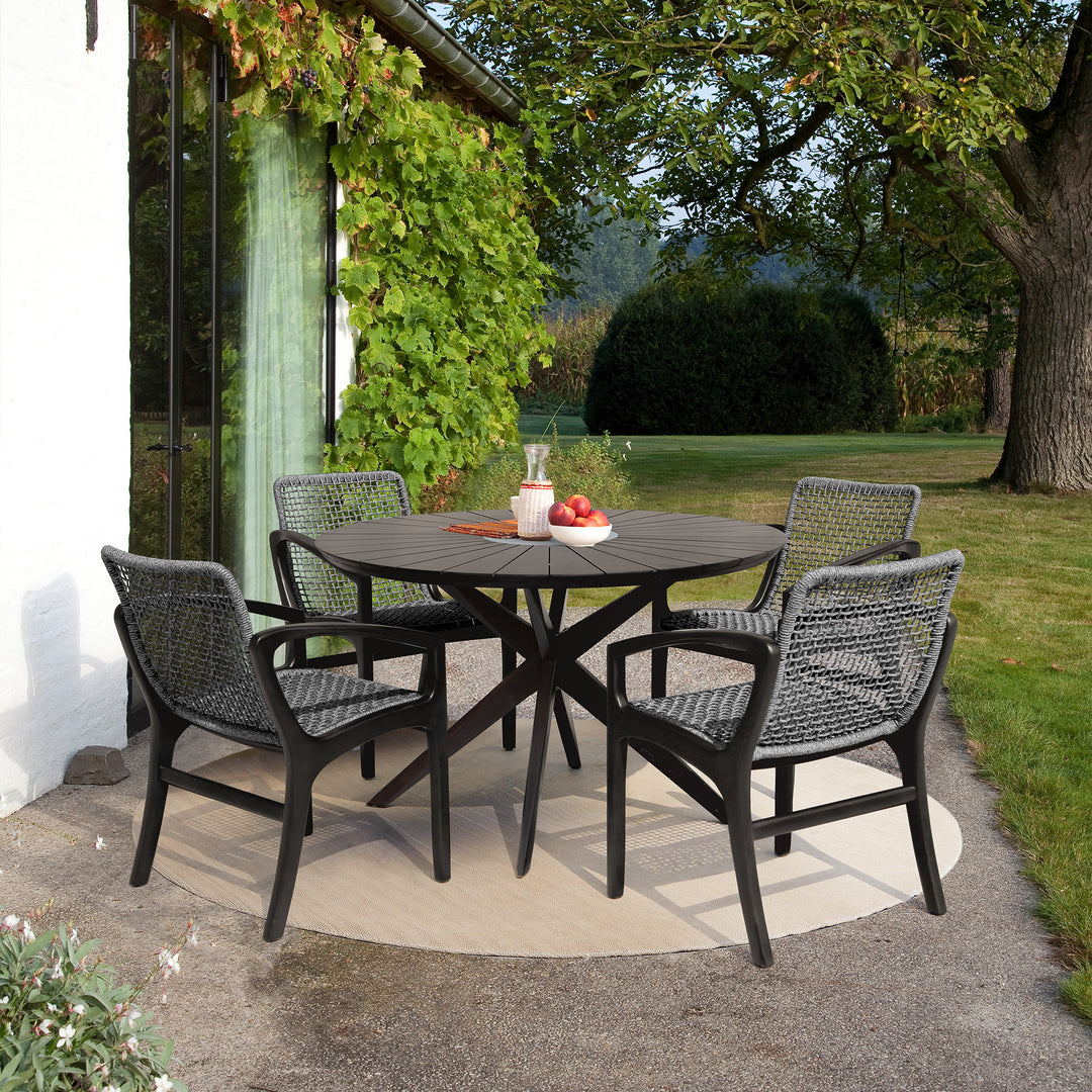 Oasis & Beckham Outdoor Dining Set