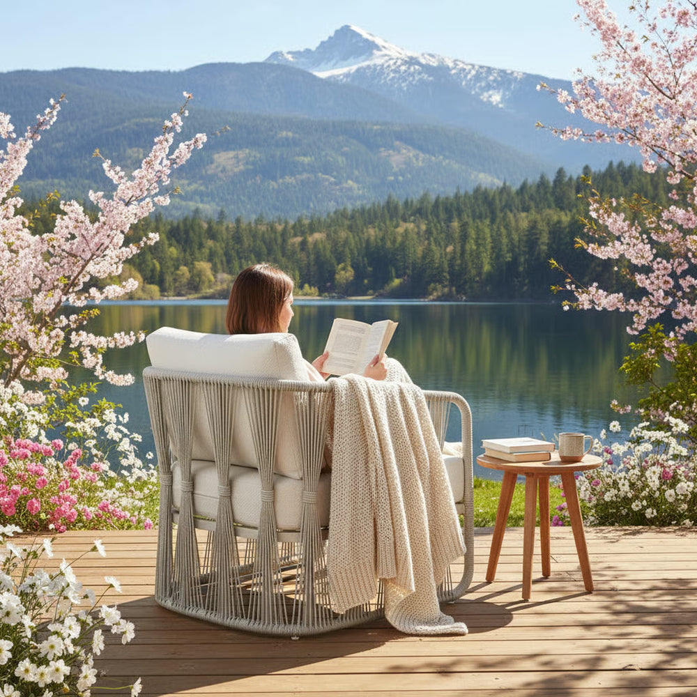 Breeze Outdoor Club Chair