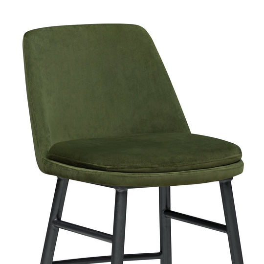 Evelyn Barstool