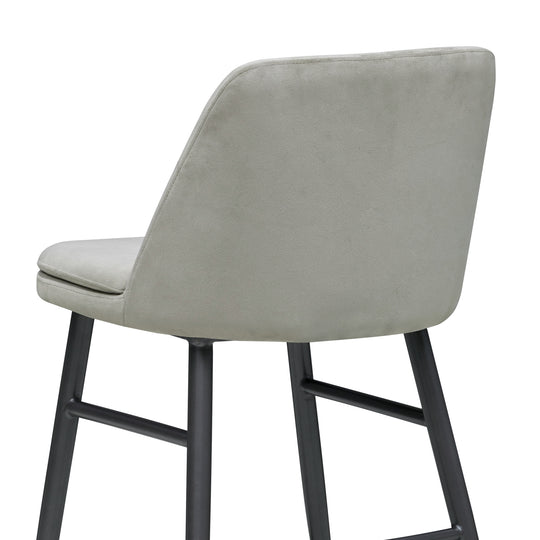 Evelyn Barstool