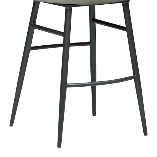 Evelyn Barstool