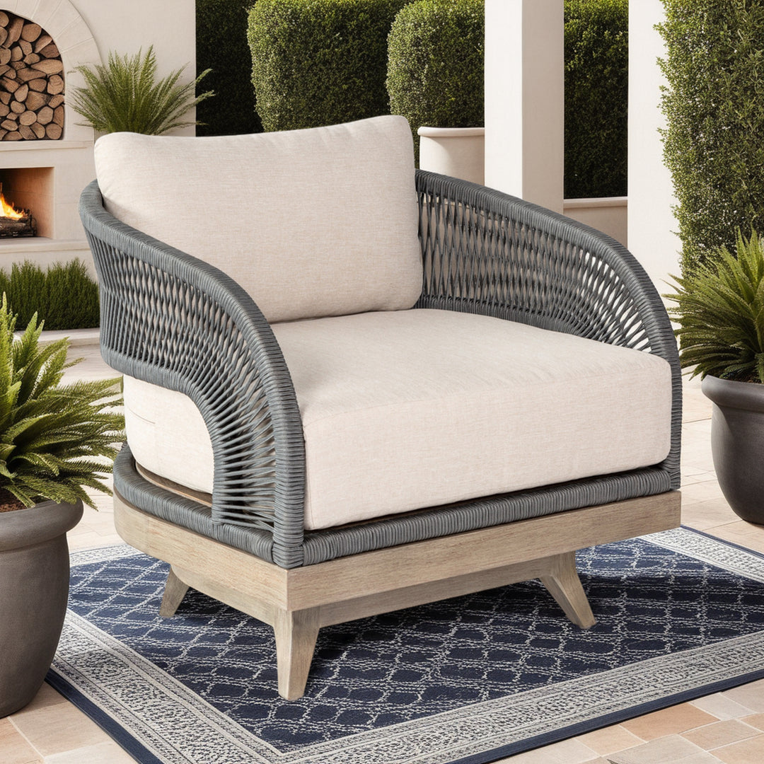 Orbit Swivel Outdoor Chair