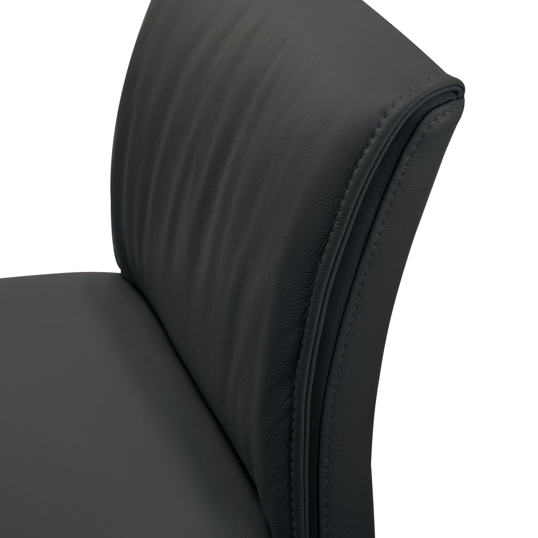 Velena Barstool