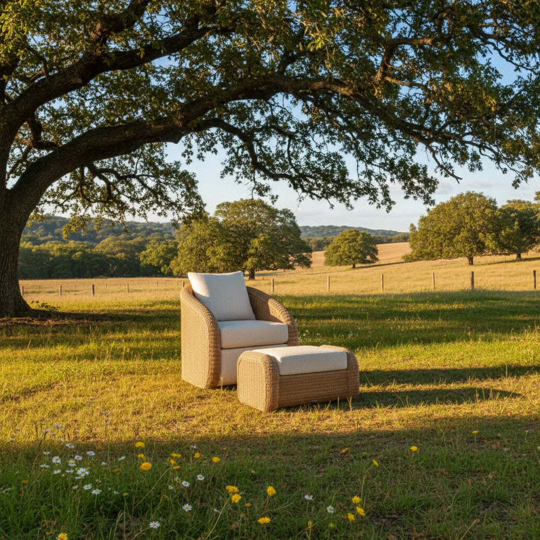 Pavilion 2-Piece Outdoor Lounge Set
