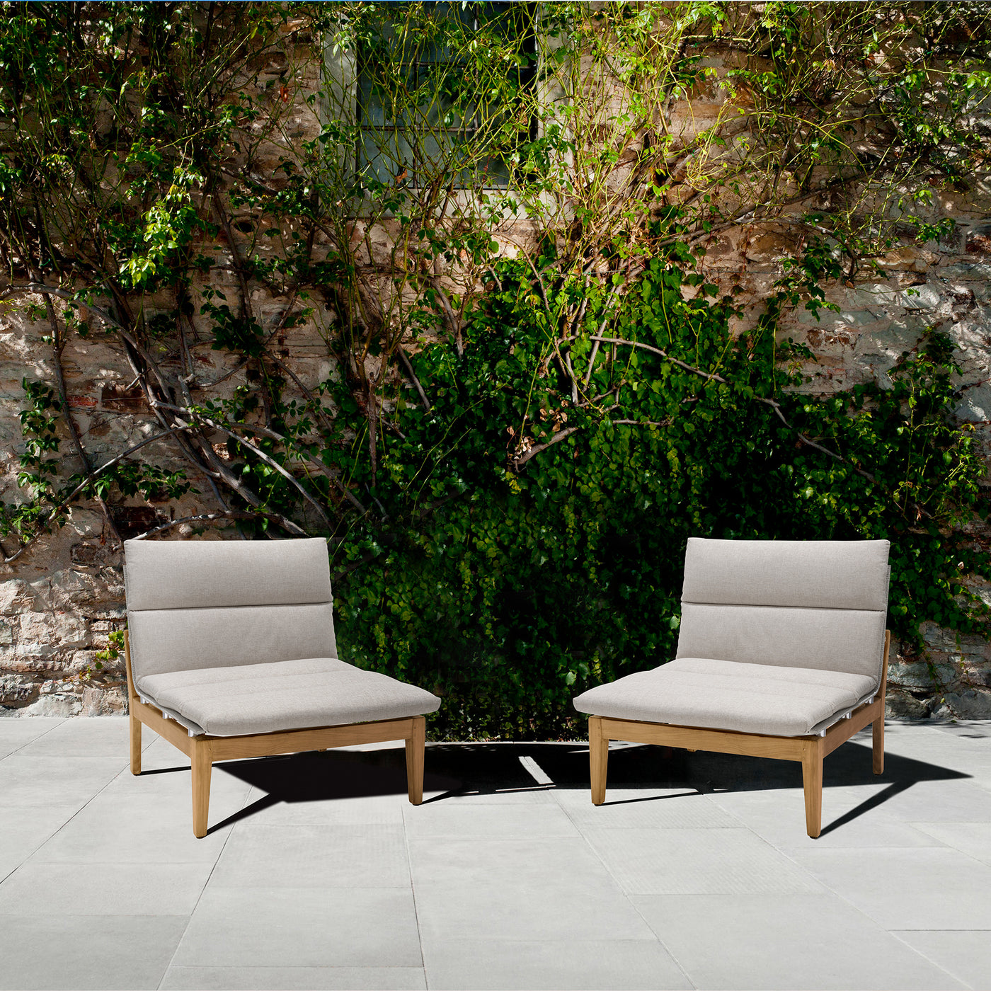 Arno Outdoor Lounge Chair