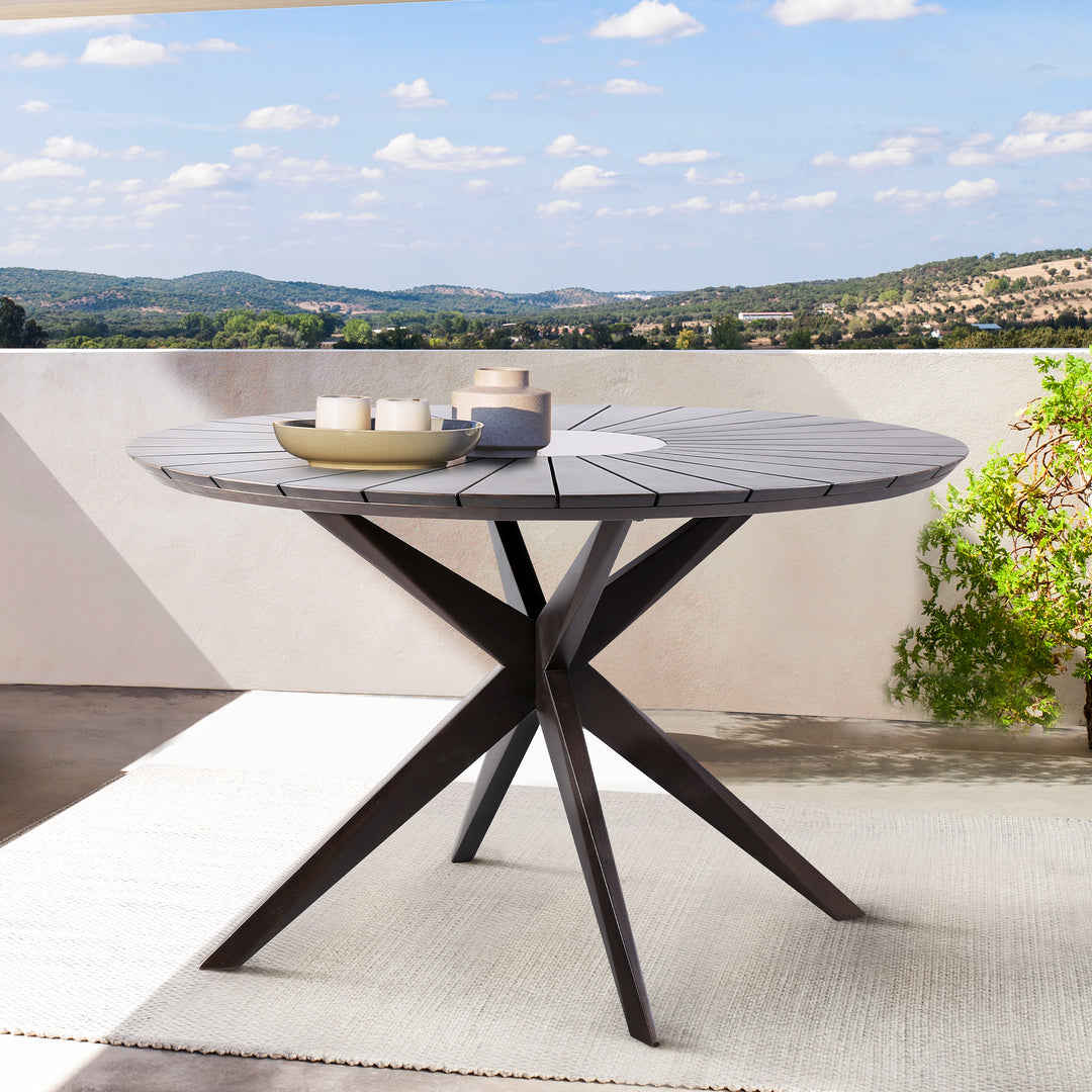 Oasis Outdoor Dining Table