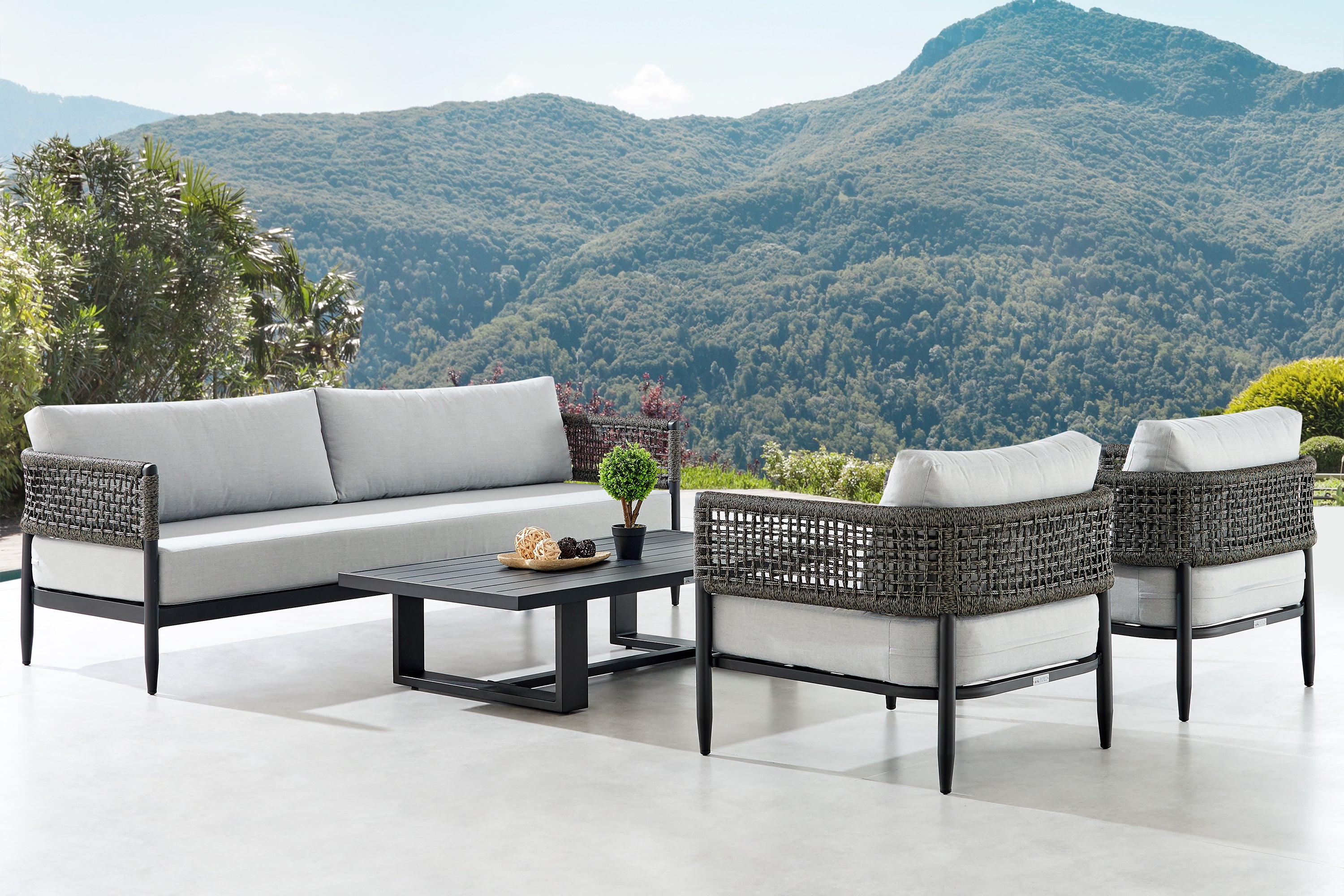 Alegria Outdoor 4PC Conversation Set – Armen Living